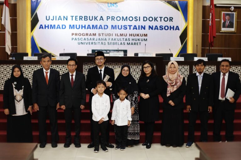 Melampaui Fiqh Tekstual: Gus Mustain Nasoha Mengguncang Peta Hukum Islam lewat Islamic Sociological Jurisprudence