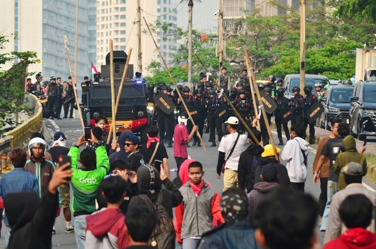 Negara Gagal Meminta Maaf