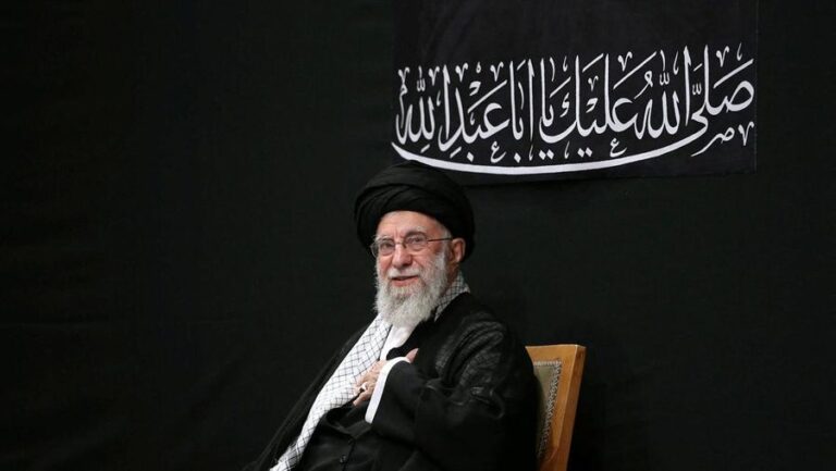 Pasca-Wafatnya Ayatollah Khamenei: Akankah Iran Menjadi “Medan Perang Jawa” bagi Imperialisme Modern?