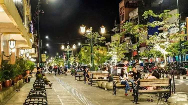 Malioboro Tanpa Diskusi Insani