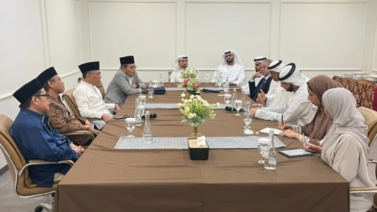 Waspadai Agenda Normalisasi Zionisme dalam Kunjungan Ali Rashid Al-Nuaimi ke PBNU